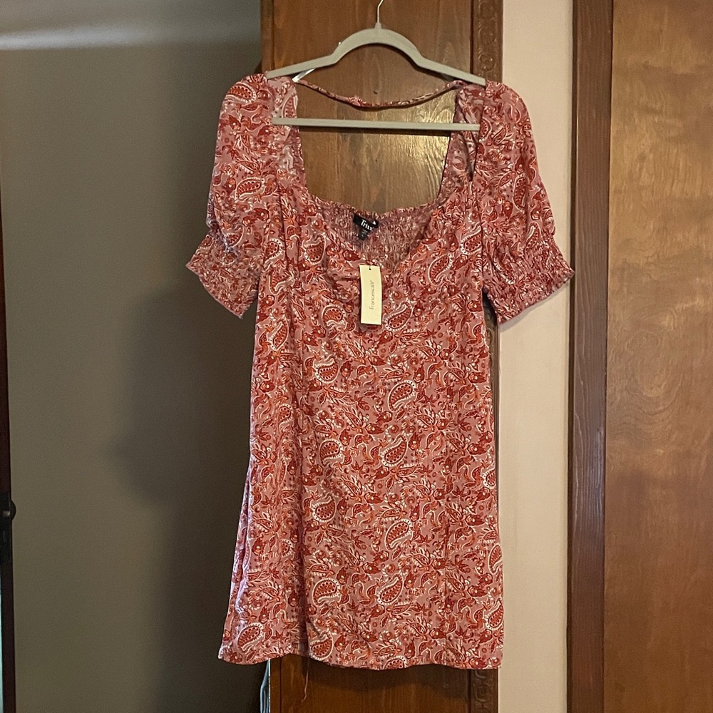 Trixxi Pink and White Puff Sleeve Sundress